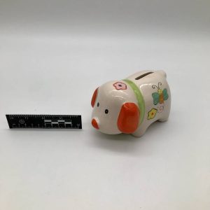 Ceramiczna skarbonka piesek z kwiatami