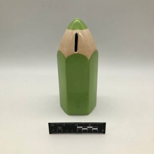 Ceramiczna figurka ołówka retro