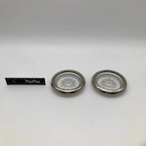 Zestaw dwóch popielnic szklano-metalowych art déco