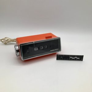 Budzik flip-clock pomarańczowy lata 70.
